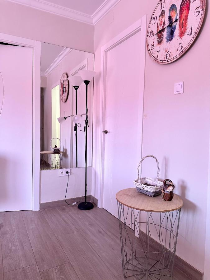 Precioso Apartamento 3 Dormitorios, Aire Acondicionado Menos 10 Min A Pie Feria Jerez De La Frontera Buitenkant foto